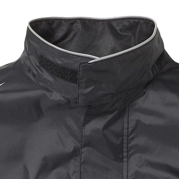 TriumphRainSuitMFNA2046Neck_900x.jpg-Rain Suit